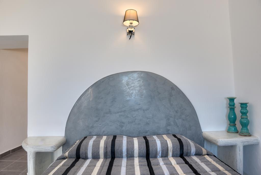 פירוסטפני Remvi Suites מראה חיצוני תמונה