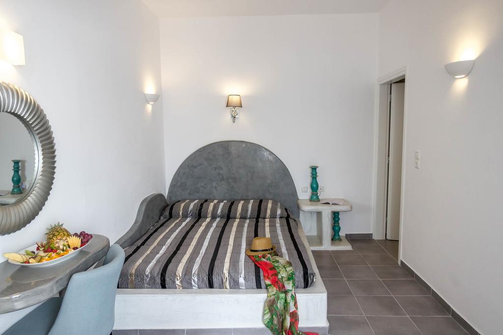 פירוסטפני Remvi Suites חדר תמונה